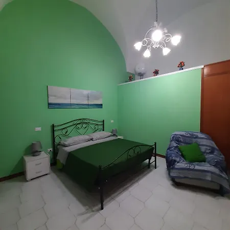 Elena House Hébergement de vacances